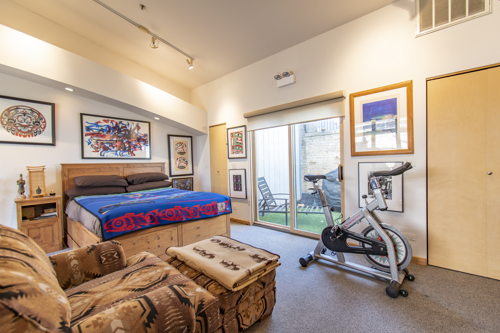 2144 Ashland Avenue, Unit 3 Evanston, IL 60201 - Photo 8 of 9