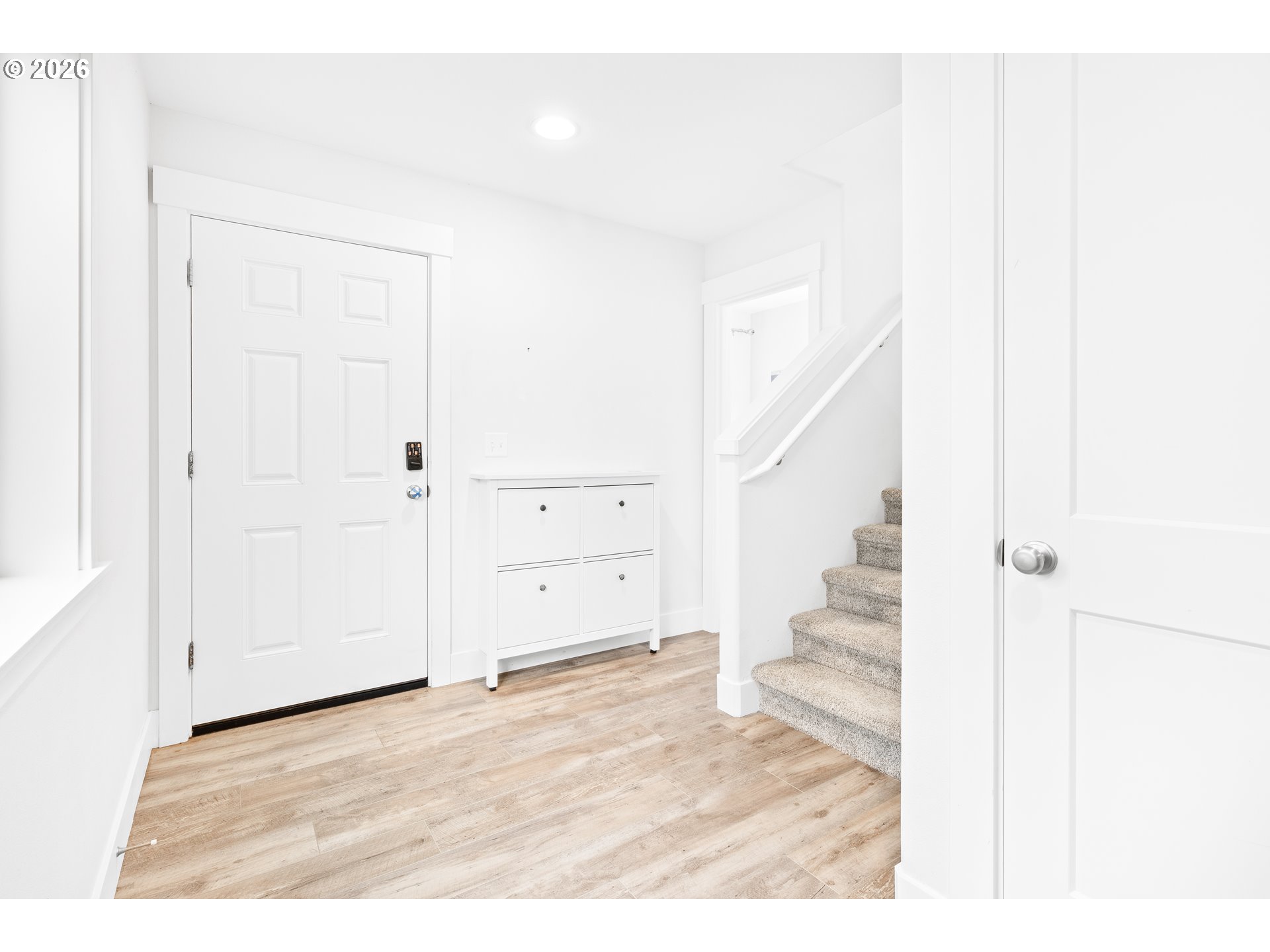 1463 Southeast Honeysuckle Loop Warrenton, OR 97146 - Photo 14 of 30