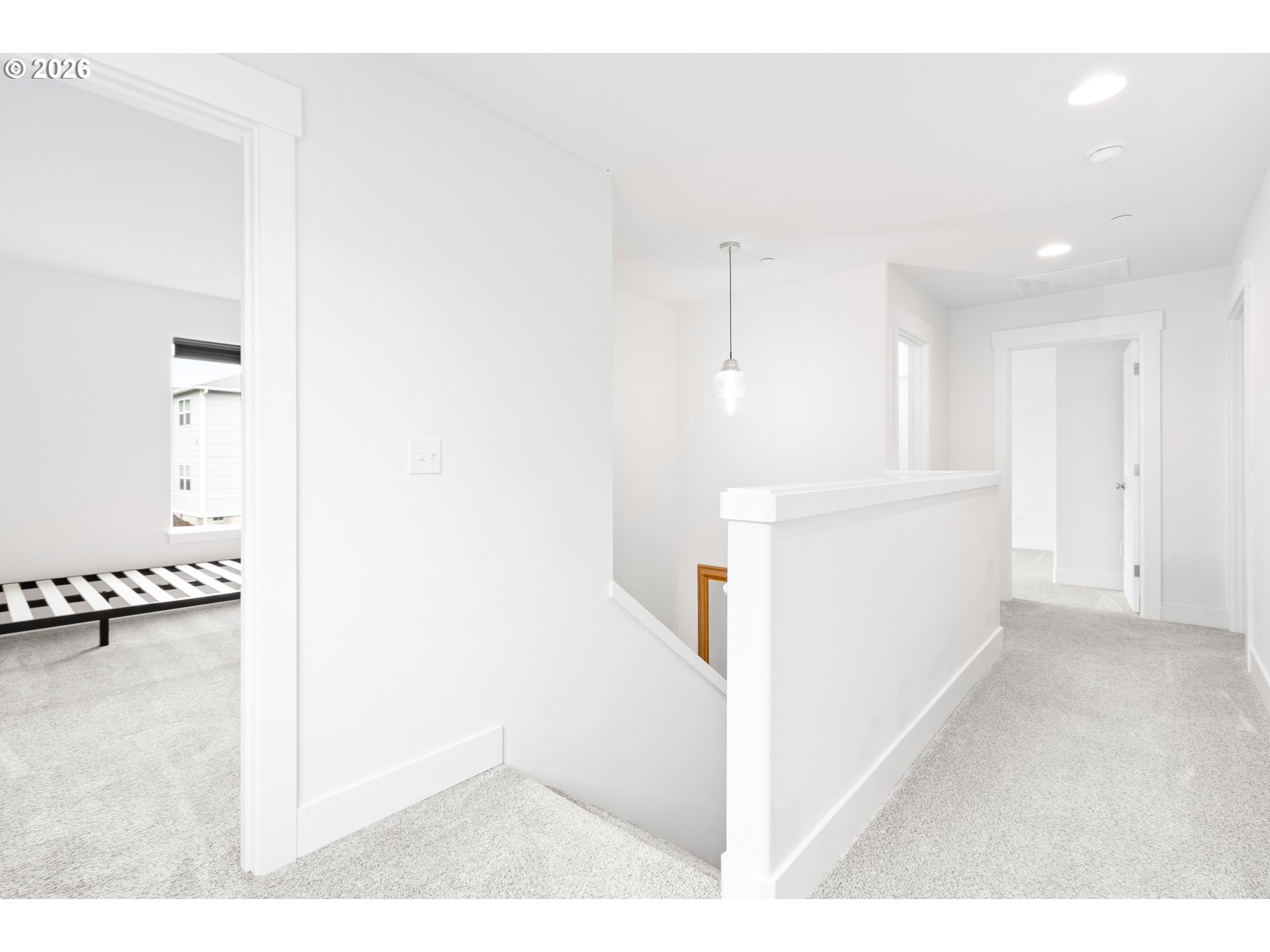 1463 Southeast Honeysuckle Loop Warrenton, OR 97146 - Photo 16 of 30 Hallway