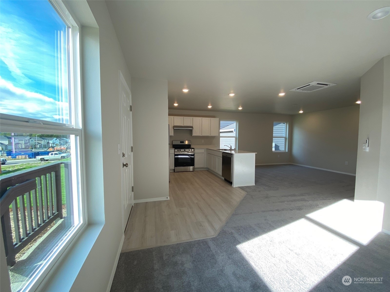 240 Northeast Olympic Ridge, Unit 51 Belfair, WA 98528 - Photo 4 of 21 Gallery Image 4