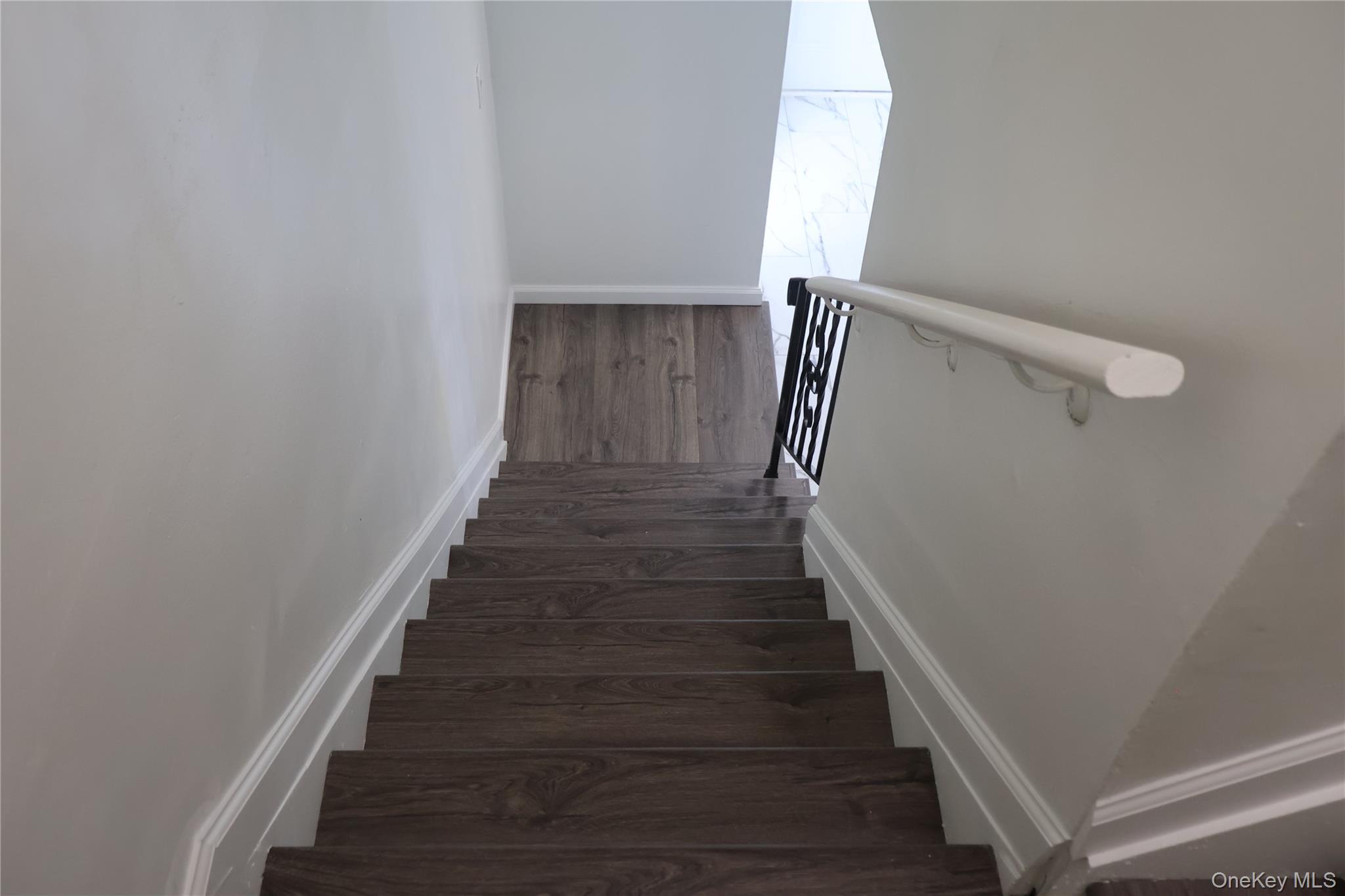 722 Silver Lake-Scotchtown Road Middletown, NY 10941 - Photo 16 of 27