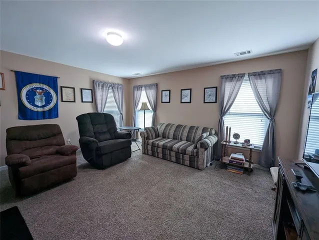 $2,400 | 1977 Preserve Creek Way, Loganville, GA 30052