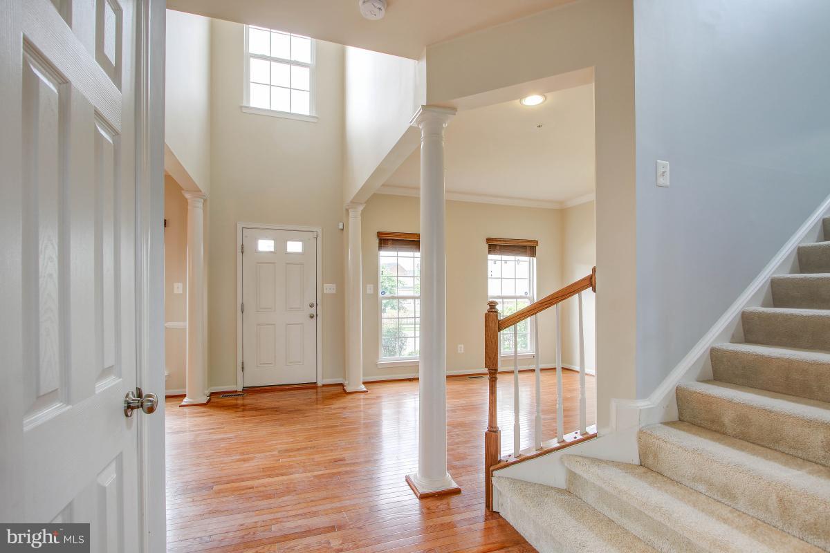 23136 Newcut Road Clarksburg, MD 20871 - Photo 2 of 30 Interior (General)