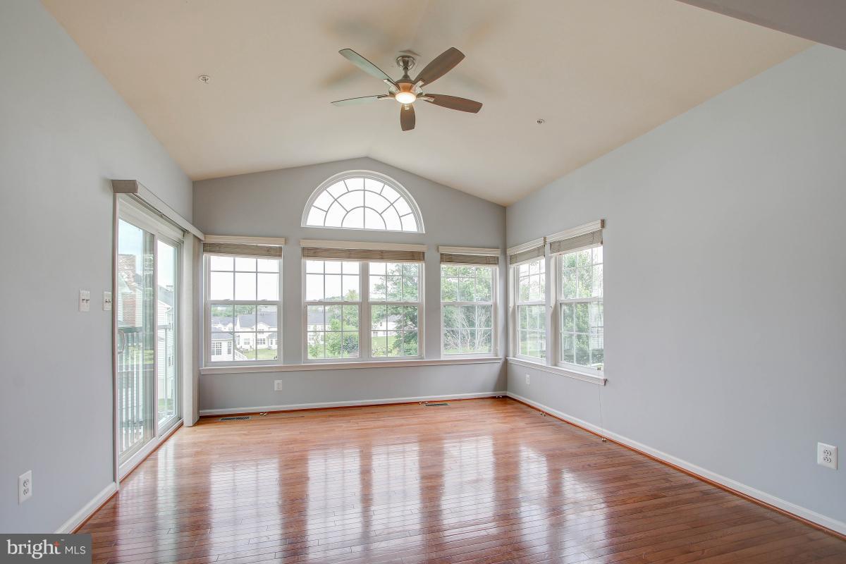 23136 Newcut Road Clarksburg, MD 20871 - Photo 11 of 30 Interior (General)