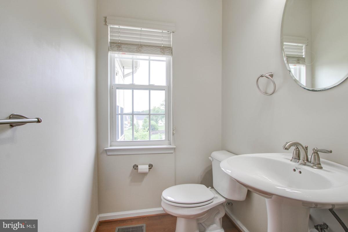 23136 Newcut Road Clarksburg, MD 20871 - Photo 15 of 30 Interior (General)
