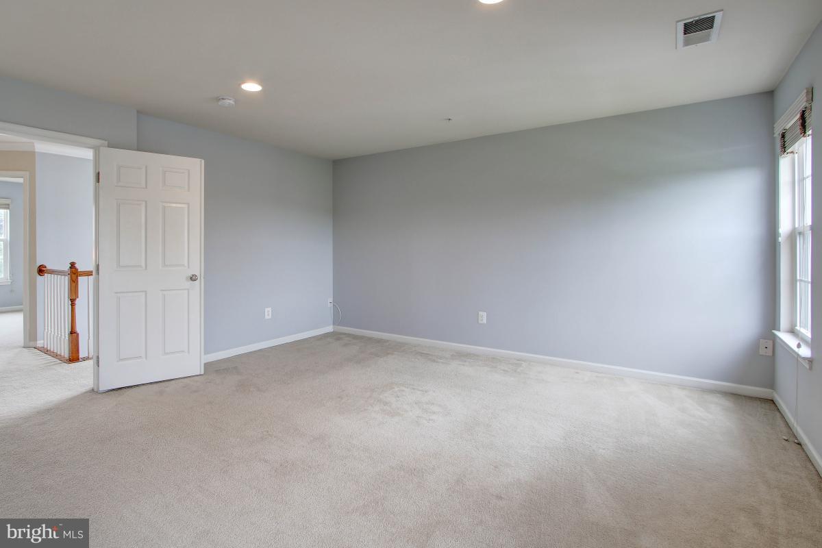 23136 Newcut Road Clarksburg, MD 20871 - Photo 19 of 30 Interior (General)
