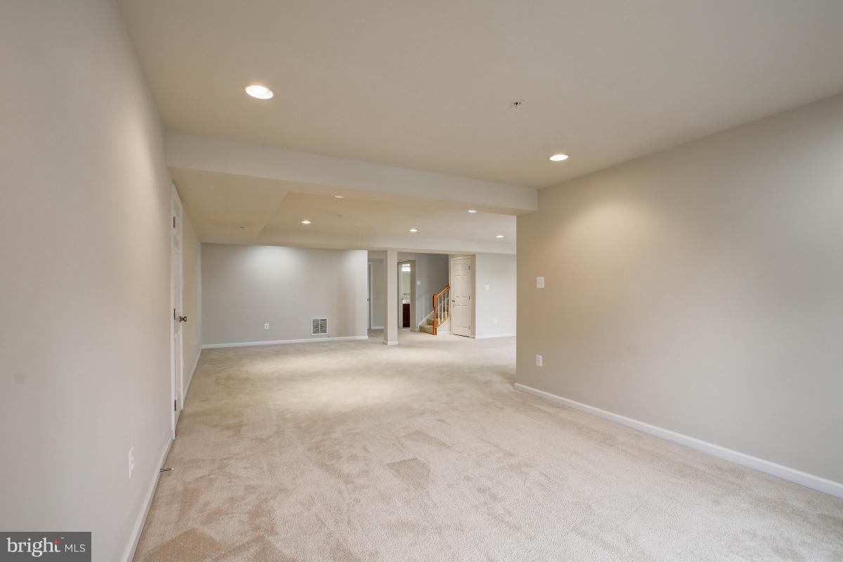 23136 Newcut Road Clarksburg, MD 20871 - Photo 28 of 30 Interior (General)