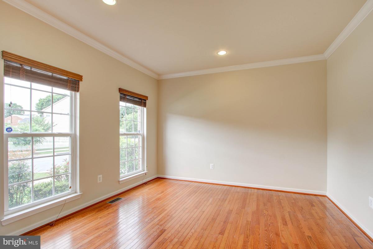 23136 Newcut Road Clarksburg, MD 20871 - Photo 5 of 30 Interior (General)