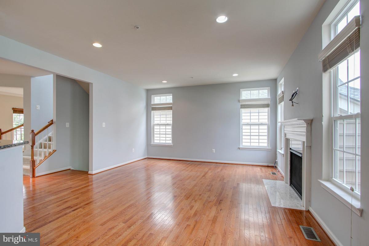 23136 Newcut Road Clarksburg, MD 20871 - Photo 10 of 30 Interior (General)