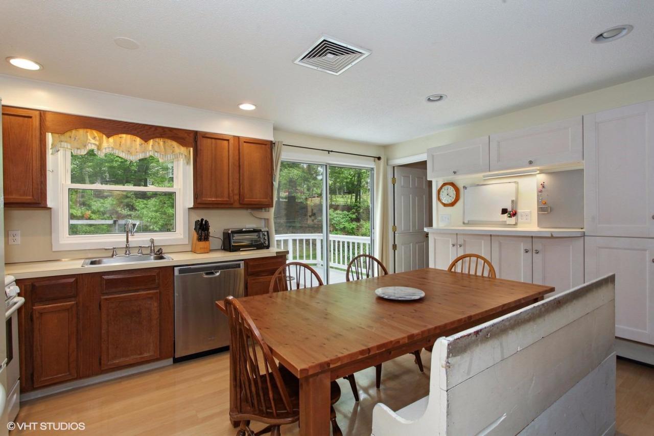 3 Old Post Road Harwich, MA 02645 - Photo 5 of 15 Additional Photo