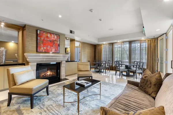 $464,000 | 3225 Turtle Creek Boulevard, Unit 1420, Dallas, TX 75219
