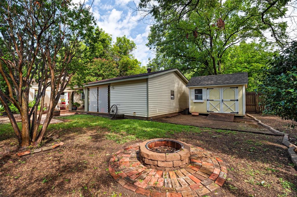 611 Forrest Avenue Cleburne, TX 76033 - Photo 33 of 38