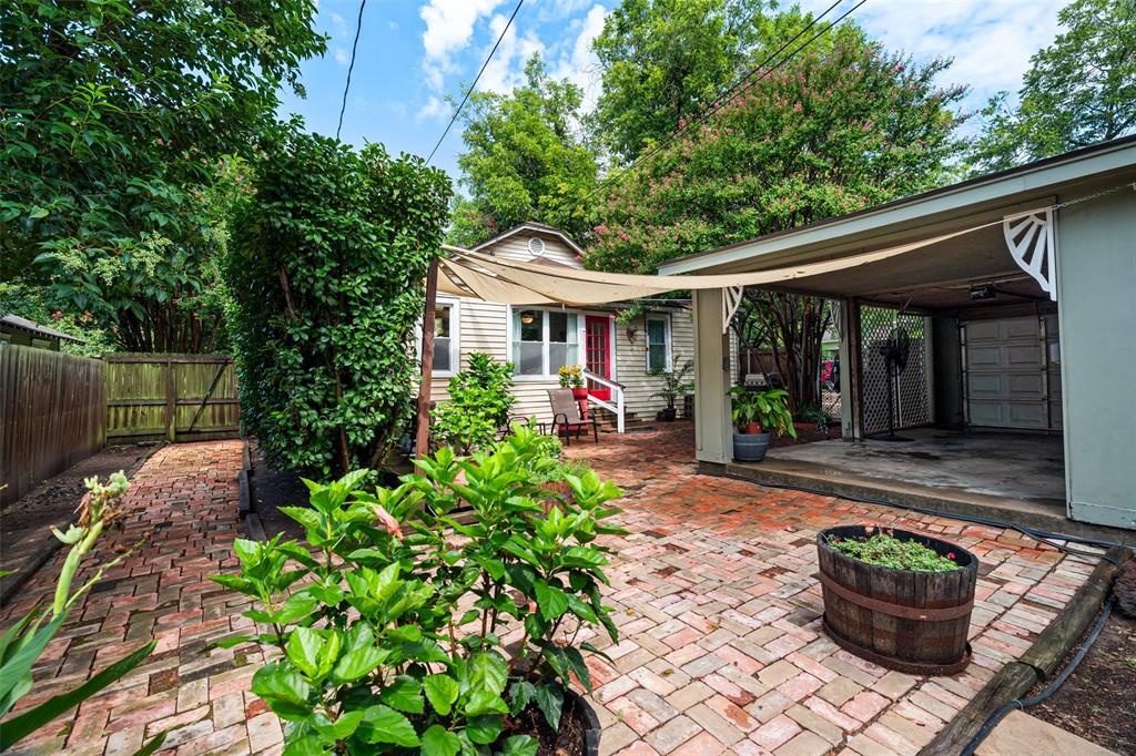 611 Forrest Avenue Cleburne, TX 76033 - Photo 34 of 38