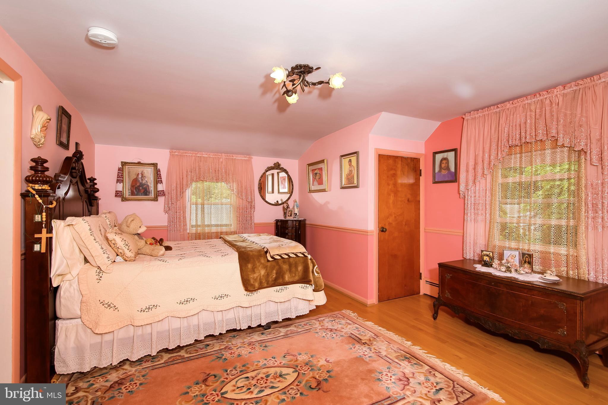119 South Terrace Avenue Maple Shade, NJ 08052 - Photo 22 of 57 Master Bedroom