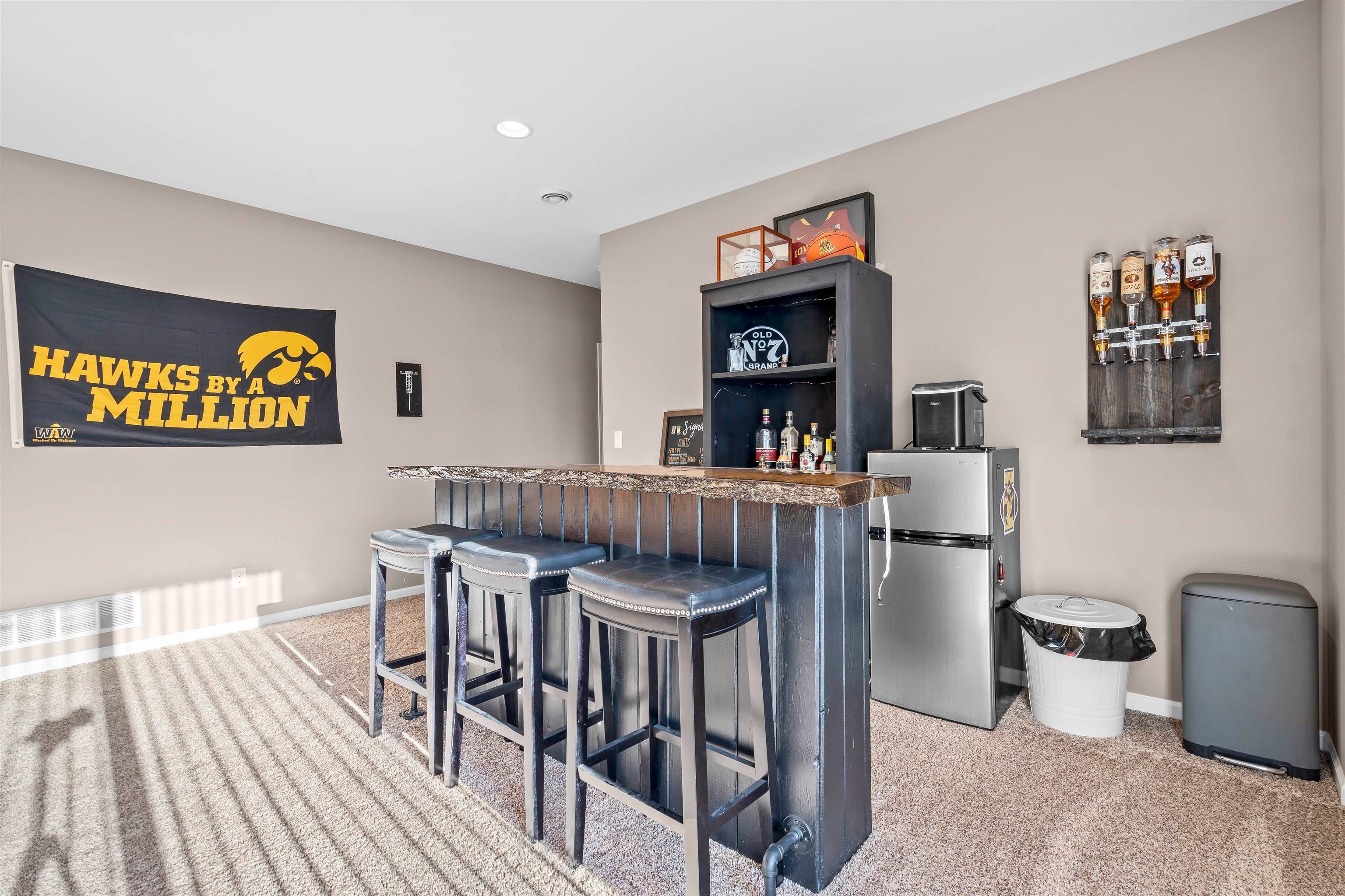 860 Marisa Ridge Dubuque, IA 52001 - Photo 23 of 30 Gallery Image 23