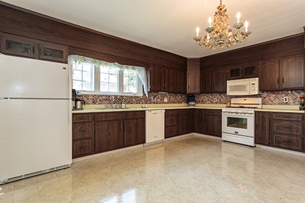 177 Common Street Watertown, MA 02472 - Photo 8 of 28 Gallery Image 8