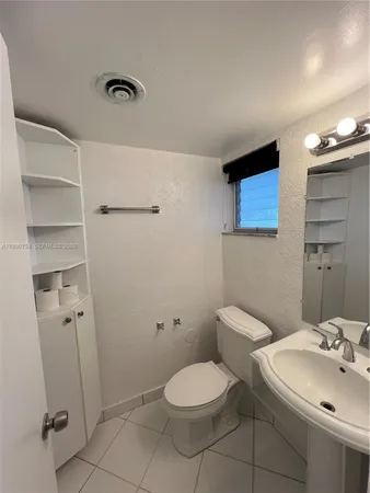 $1,500 | 1550 Northeast 191st Street, Unit 108B, Miami, FL 33179
