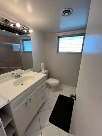 $1,500 | 1550 Northeast 191st Street, Unit 108B, Miami, FL 33179