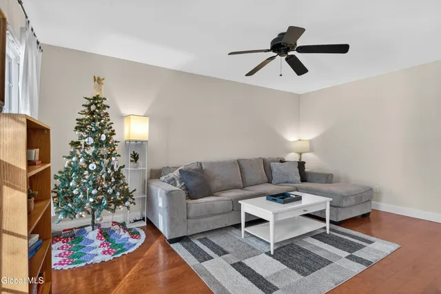 $269,900 | 21 Ziemke Farm Lane, Cohoes, NY 12047