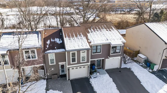 $269,900 | 21 Ziemke Farm Lane, Cohoes, NY 12047