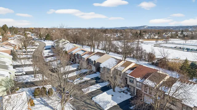 $269,900 | 21 Ziemke Farm Lane, Cohoes, NY 12047