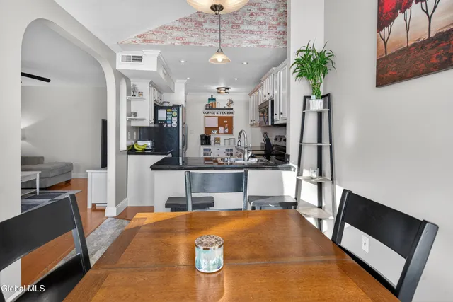 $269,900 | 21 Ziemke Farm Lane, Cohoes, NY 12047