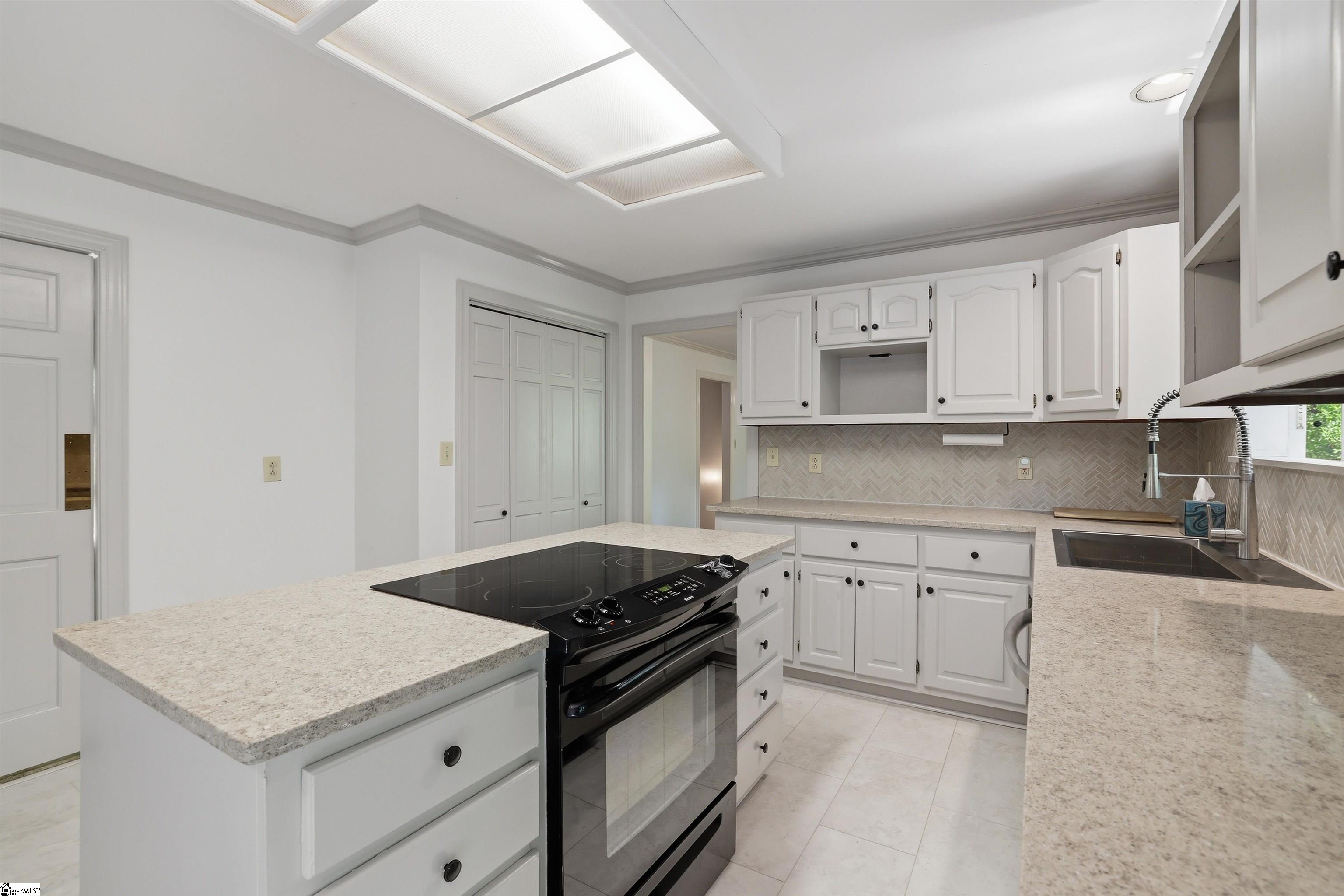 310 Hammett Road Greer, SC 29650 - Photo 14 of 43