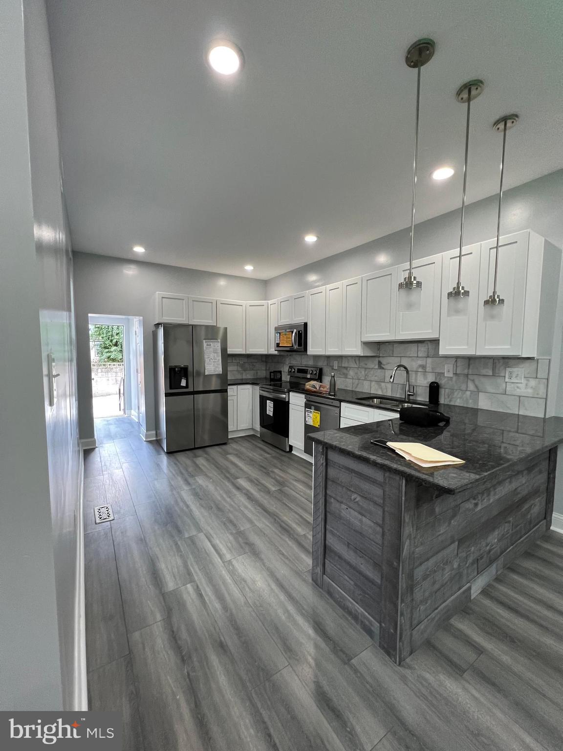 3629 Old York Road Philadelphia, PA 19140 - Photo 5 of 14 Gallery Image 5