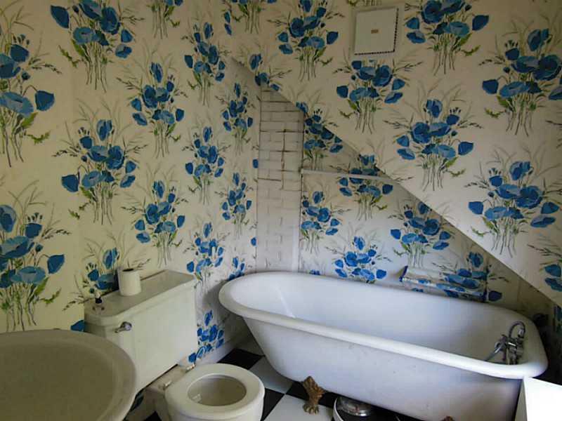 116 Beech Hill Road Northport, ME 04849 - Photo 9 of 17 Bathroom. Master bath with footed tub