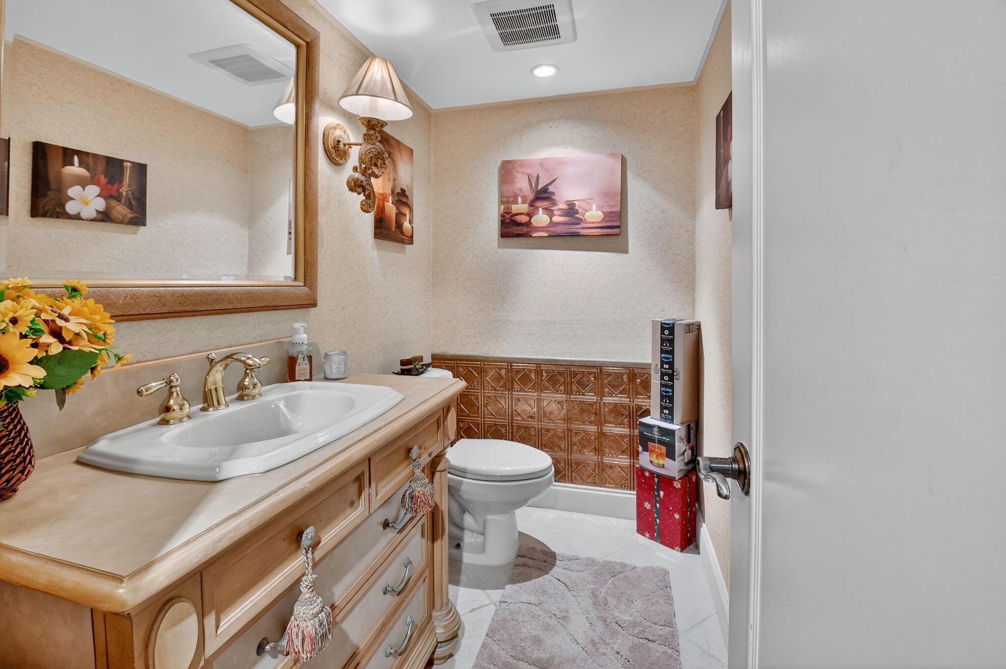 769 Jeffery Street, Unit 2203 Boca Raton, FL 33487 - Photo 37 of 59 GUEST BATH