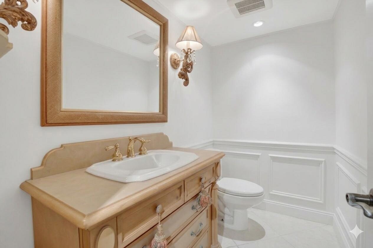 769 Jeffery Street, Unit 2203 Boca Raton, FL 33487 - Photo 38 of 59 EDITED PHOTO EDITED PHOTO Guest Bath