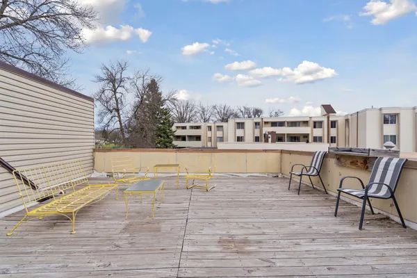 $150,000 | 10840 Rockford Road, Unit 209, Plymouth, MN 55442