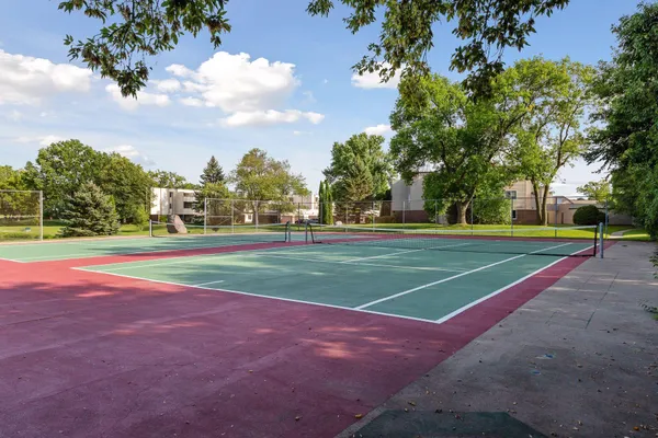 $150,000 | 10840 Rockford Road, Unit 209, Plymouth, MN 55442