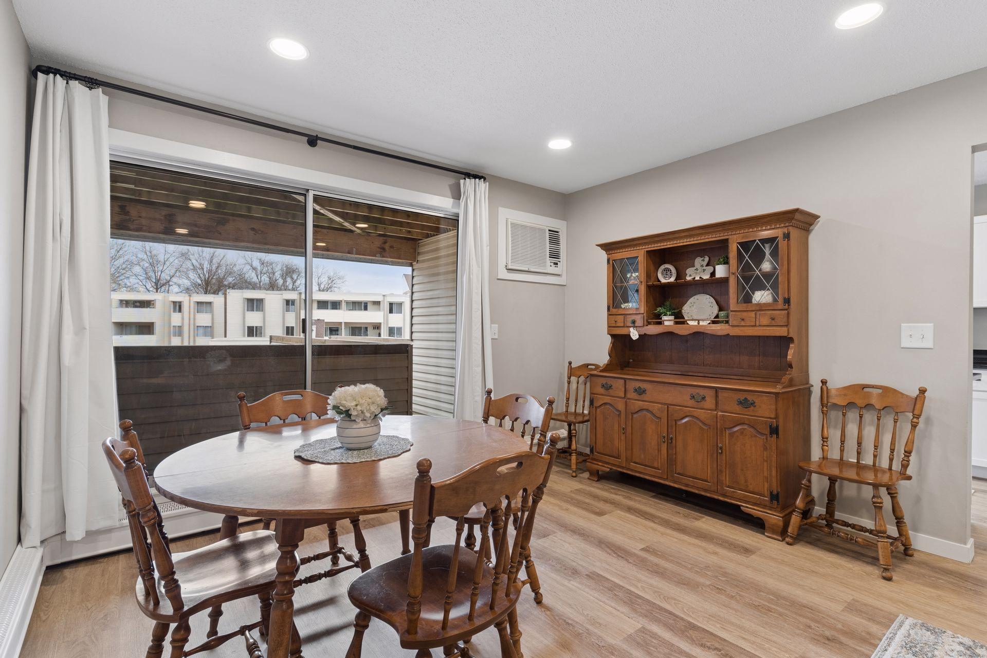 10840 Rockford Road, Unit 209 Minneapolis, MN 55442 - Photo 6 of 28