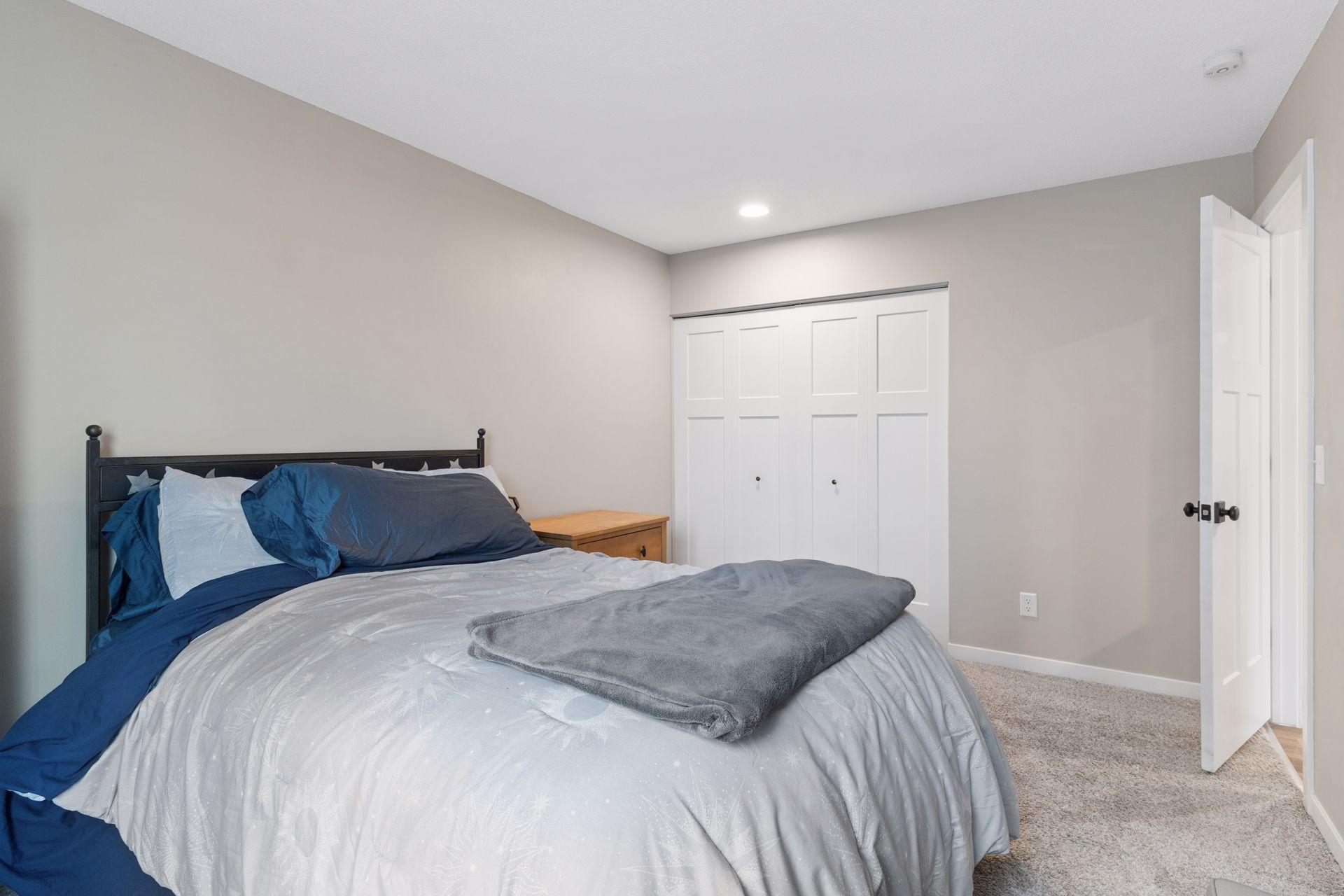 10840 Rockford Road, Unit 209 Minneapolis, MN 55442 - Photo 8 of 28