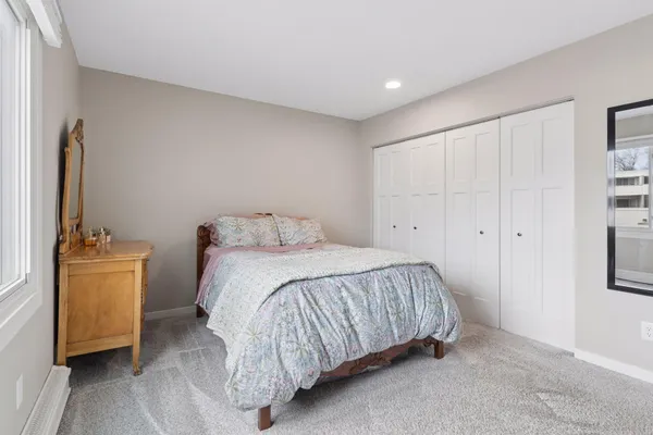 $150,000 | 10840 Rockford Road, Unit 209, Plymouth, MN 55442