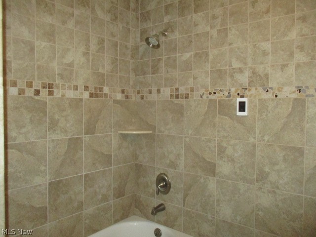 6183 Turney Road Cleveland, OH 44125 - Photo 12 of 34 Gallery Image 12