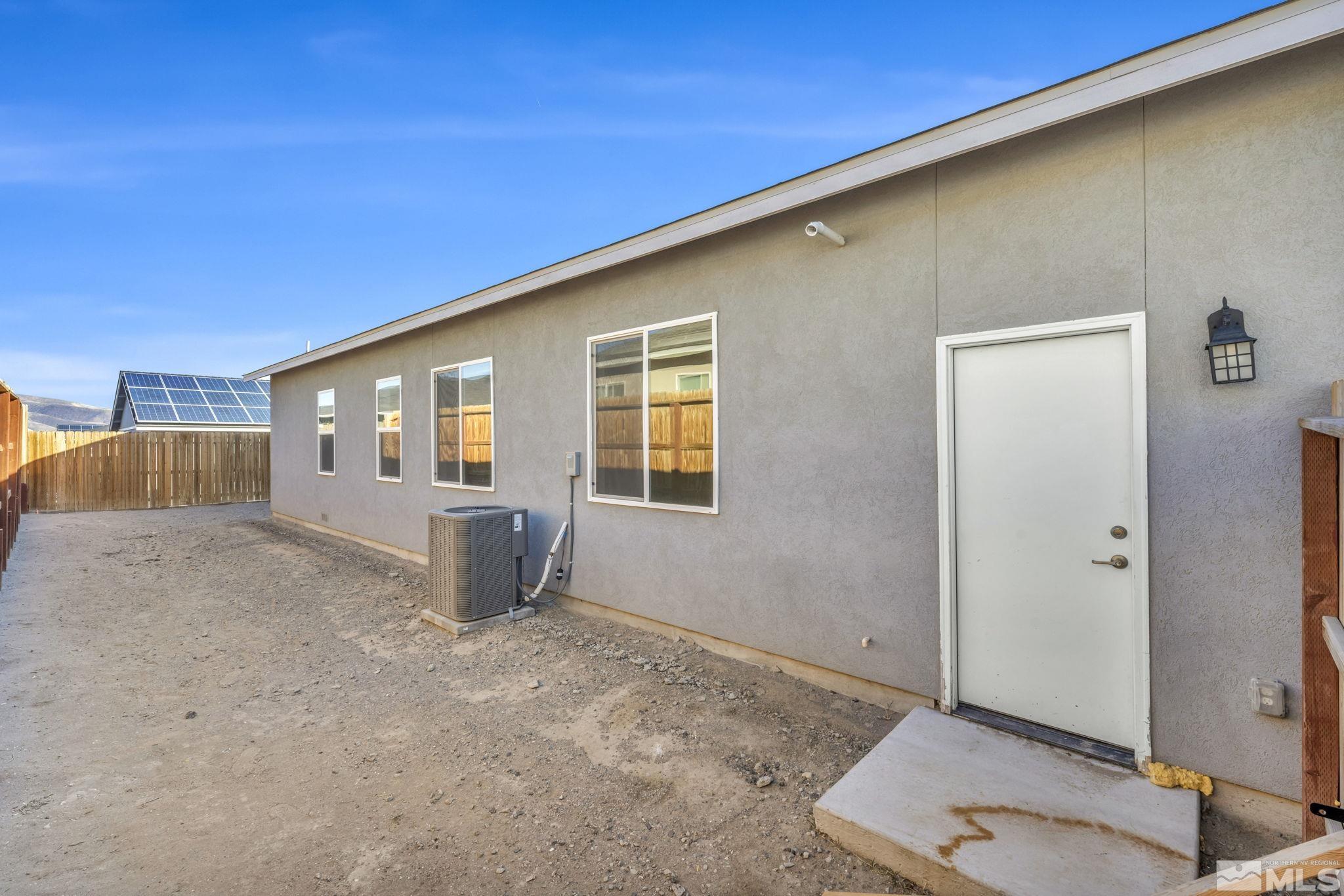 4550 Madison Road Fernley, NV 89408 - Photo 7 of 40 Photo 7