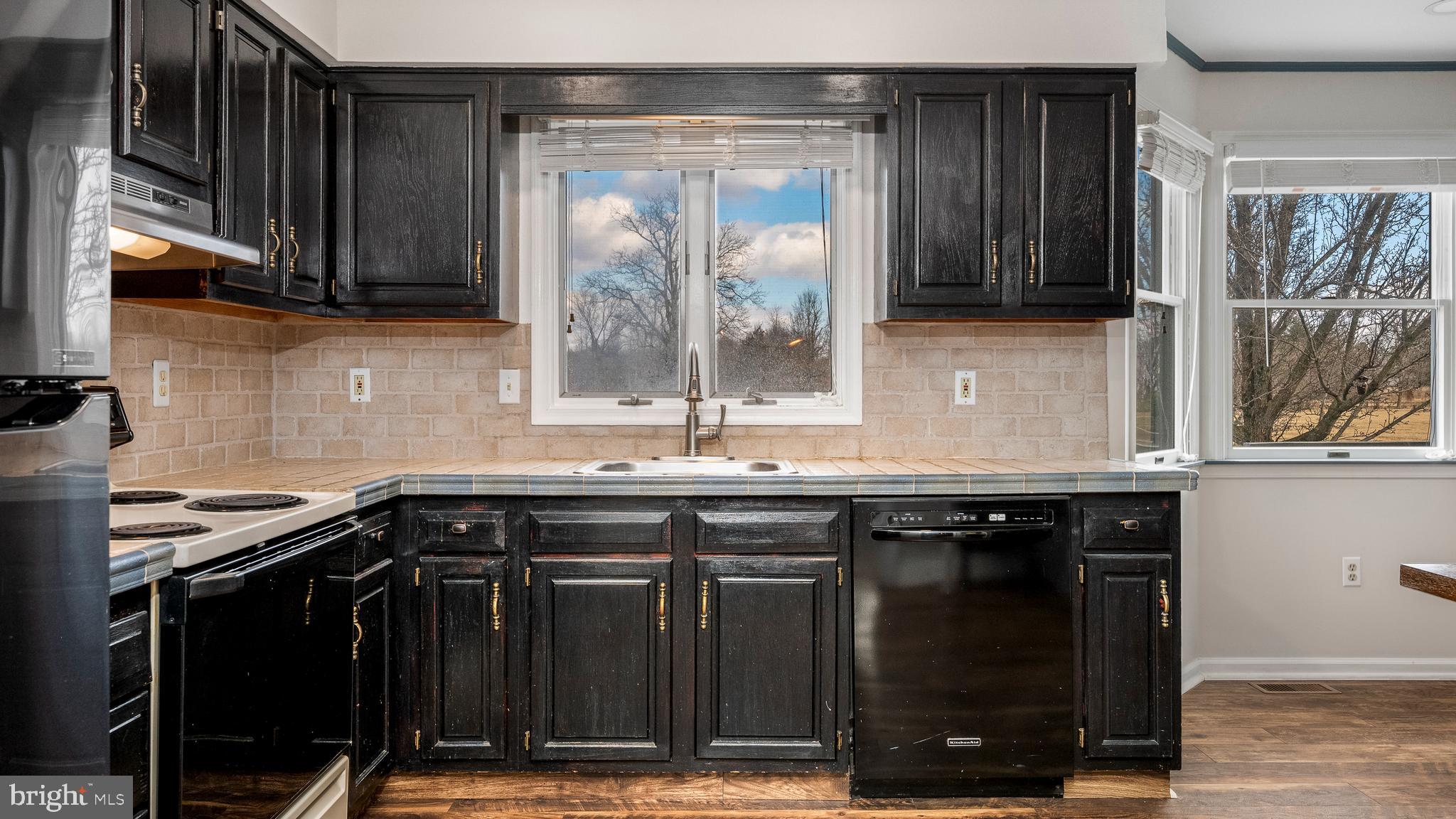 5861 Durham Road Pipersville, PA 18947 - Photo 12 of 71 Gallery Image 12