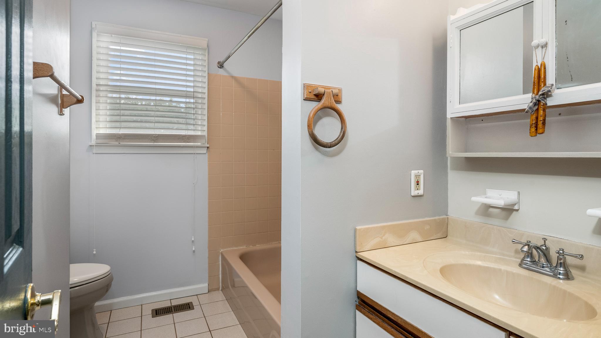 5861 Durham Road Pipersville, PA 18947 - Photo 28 of 71 Gallery Image 28