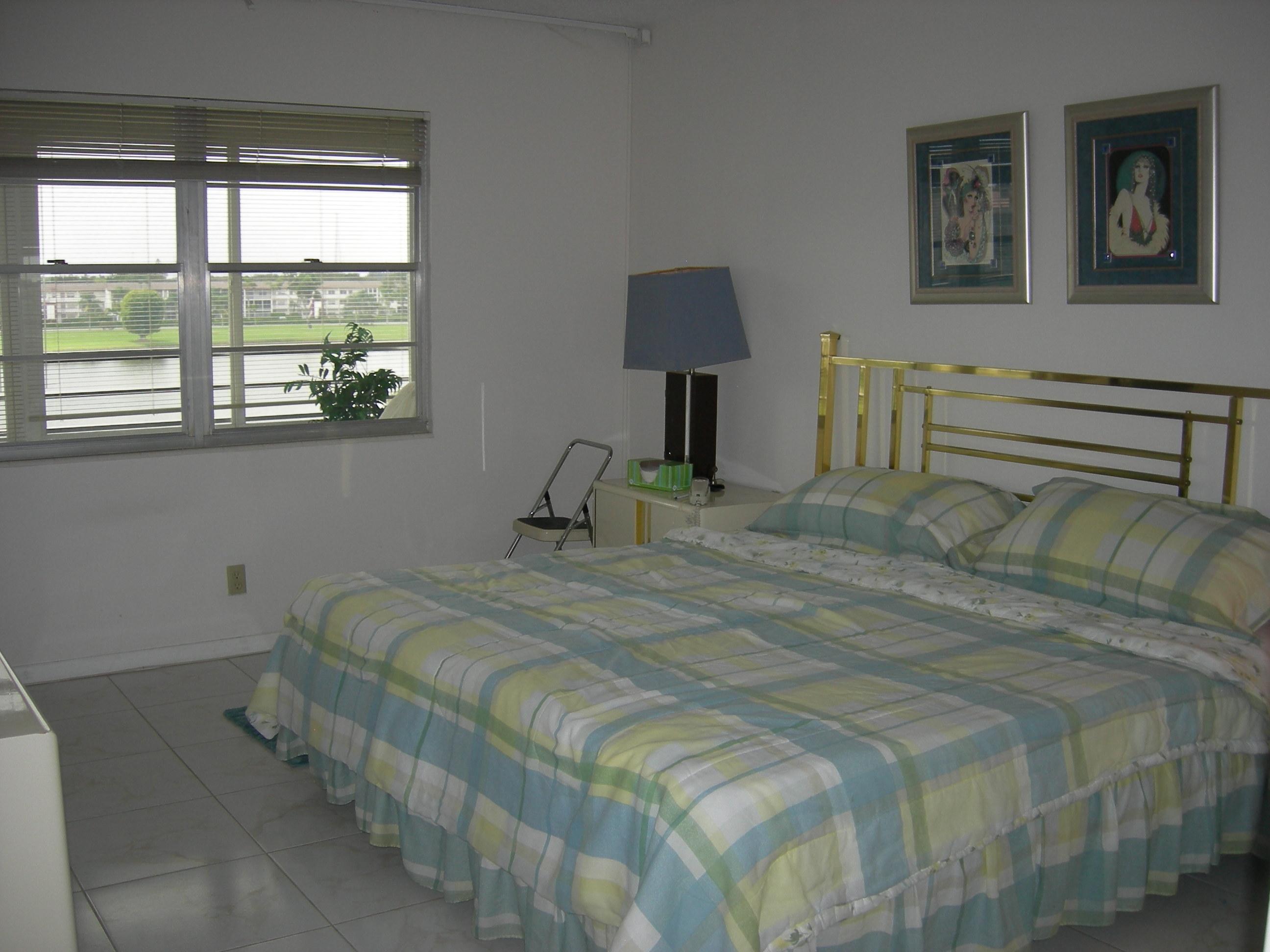 4031 Exeter Boca Raton, FL 33434 - Photo 7 of 10 MASTER BEDROOM