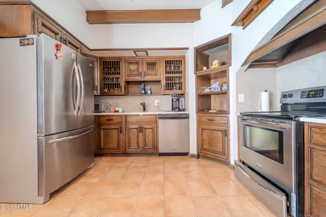 $524,900 | 716 Western Avenue, Albany, NY 12203