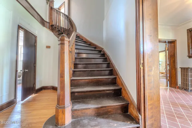 $524,900 | 716 Western Avenue, Albany, NY 12203