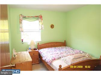 3513 Vinton Road Philadelphia, PA 19154 - Photo 11 of 12 Bedroom 3