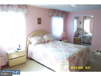 3513 Vinton Road Philadelphia, PA 19154 - Photo 9 of 12 Bedroom - Main