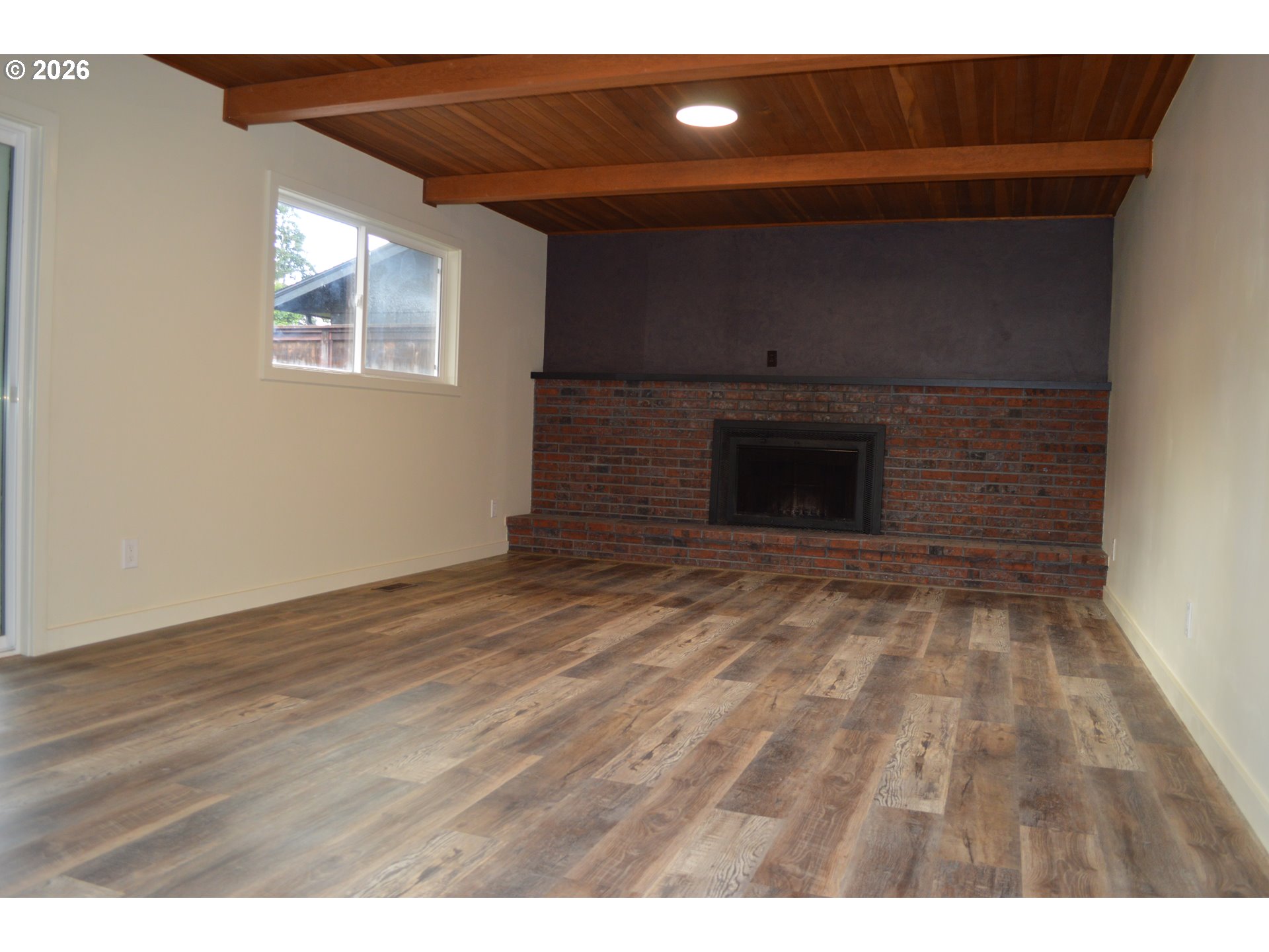 15236 Southeast Kelly Street Portland, OR 97236 - Photo 3 of 24