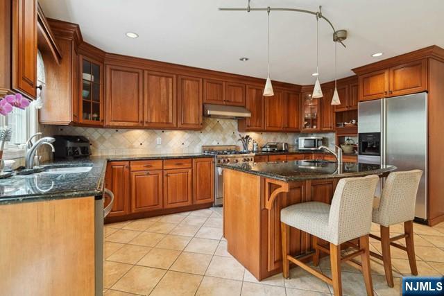 75 Myrtle Avenue, Unit 1 Edgewater, NJ 07020 - Photo 13 of 31