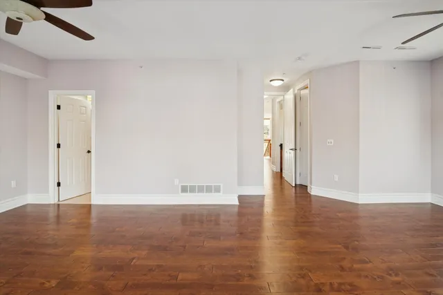 $4,100 | 934 West Huron Street, Ann Arbor, MI 48103