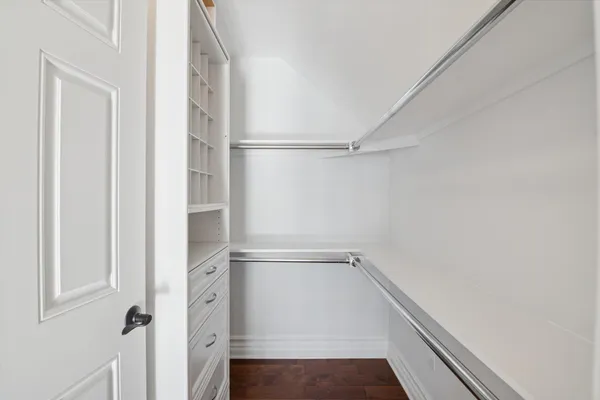 $4,100 | 934 West Huron Street, Ann Arbor, MI 48103