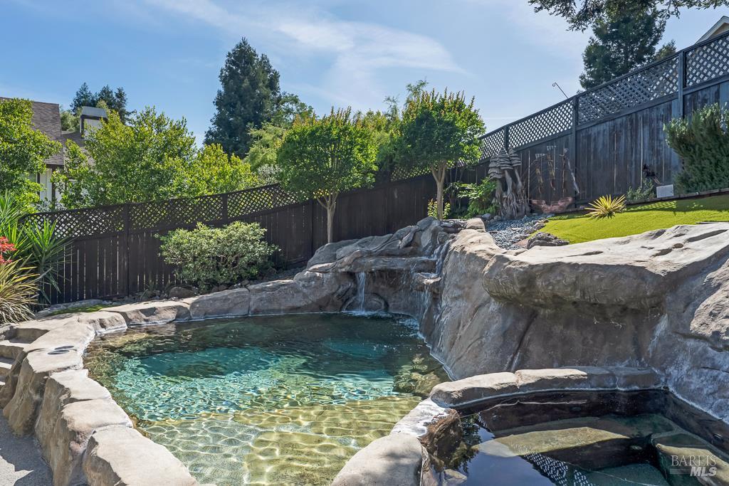 1515 San Ramon Way Santa Rosa, CA 95409 - Photo 51 of 75